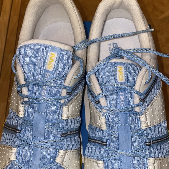 NWB!! Brooks Surge MD Track & Field Spike Shoes Women’s Size 11 - Picture 5 of 8